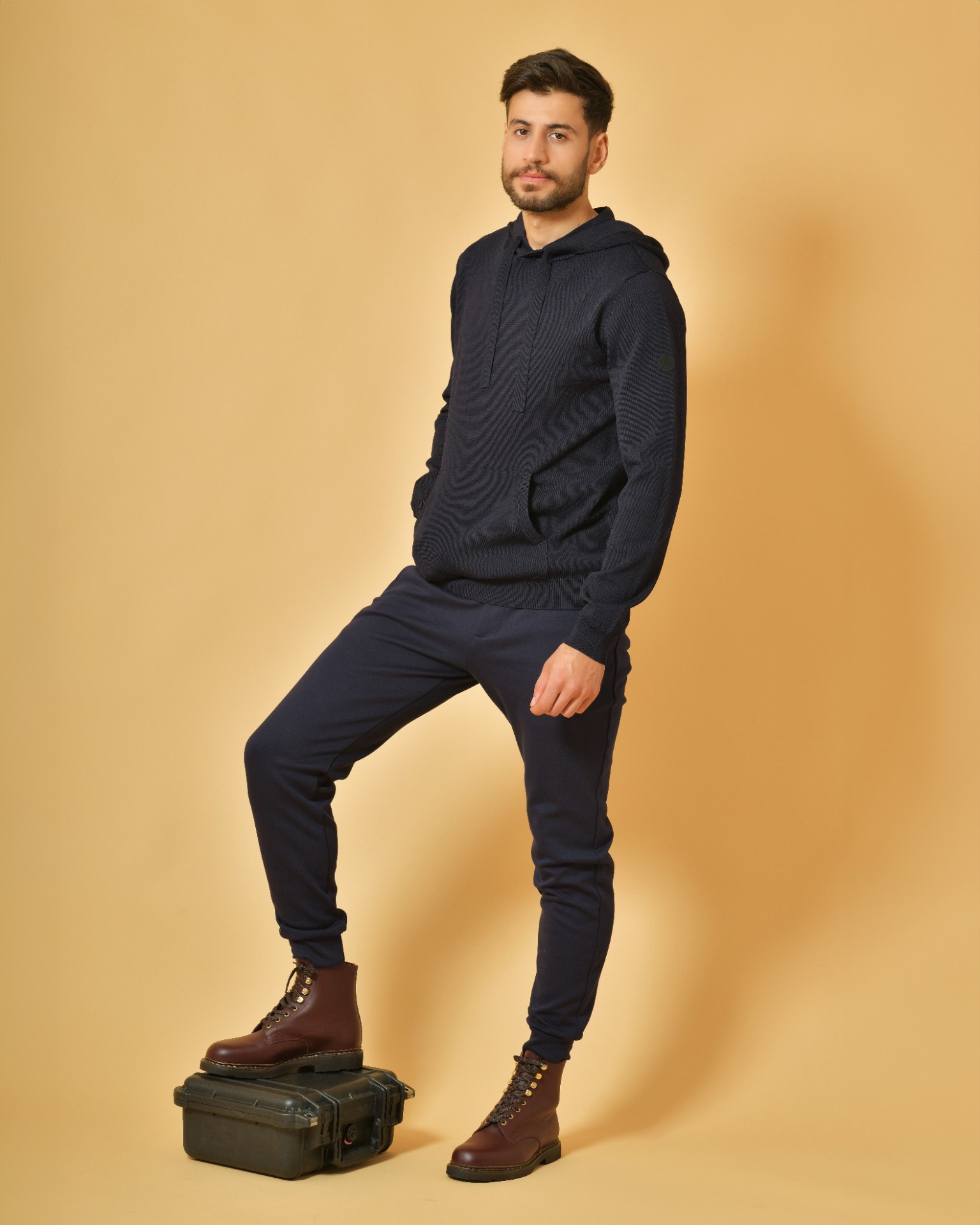 Ghassen, model in Paris — picture 6