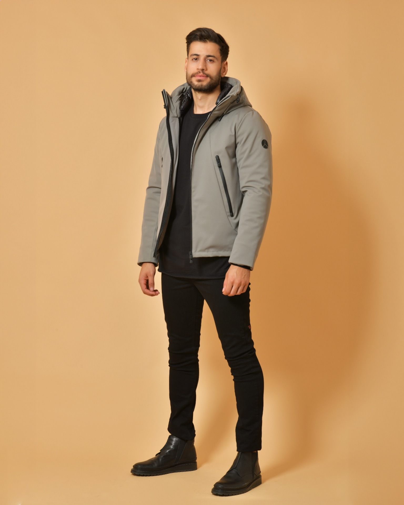 Ghassen, model in Paris — picture 13