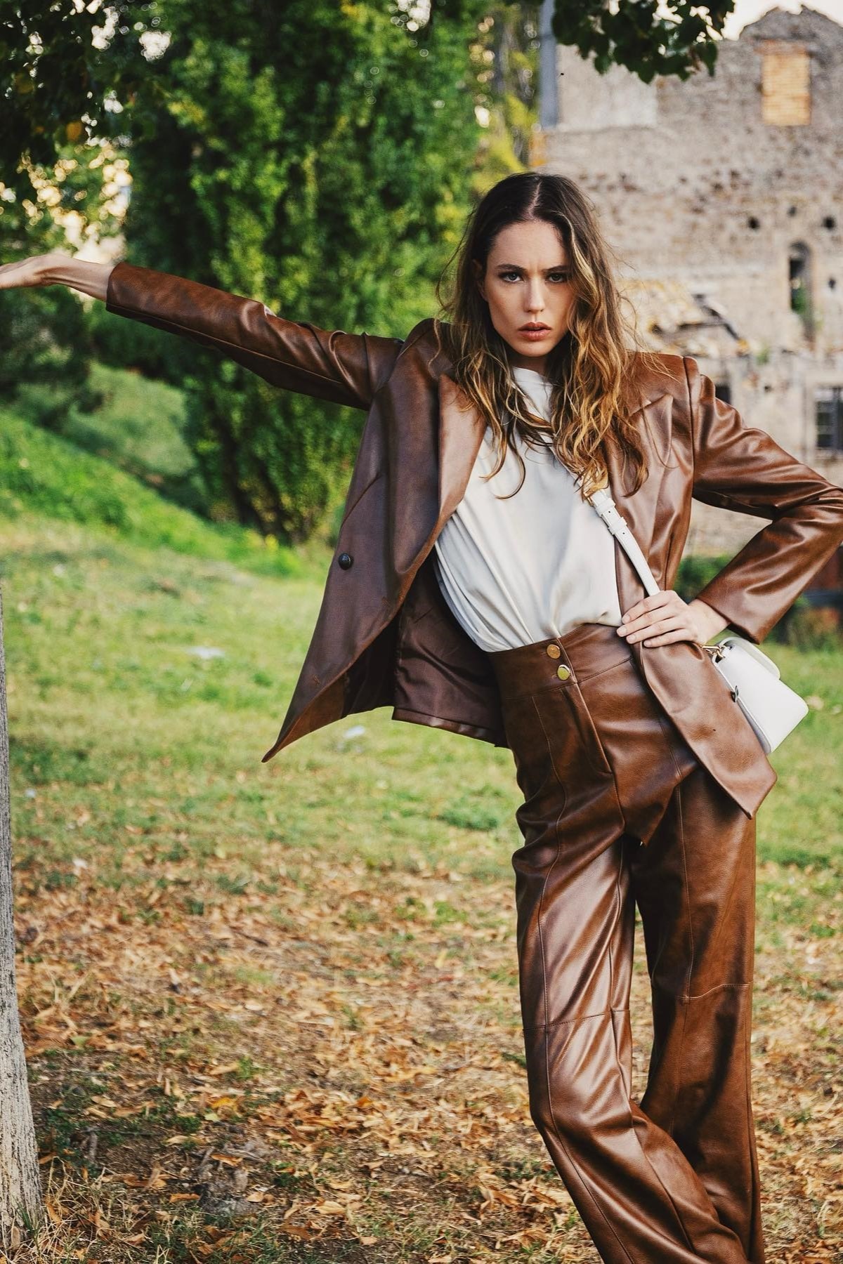 Camilla, model in Milan — picture 4