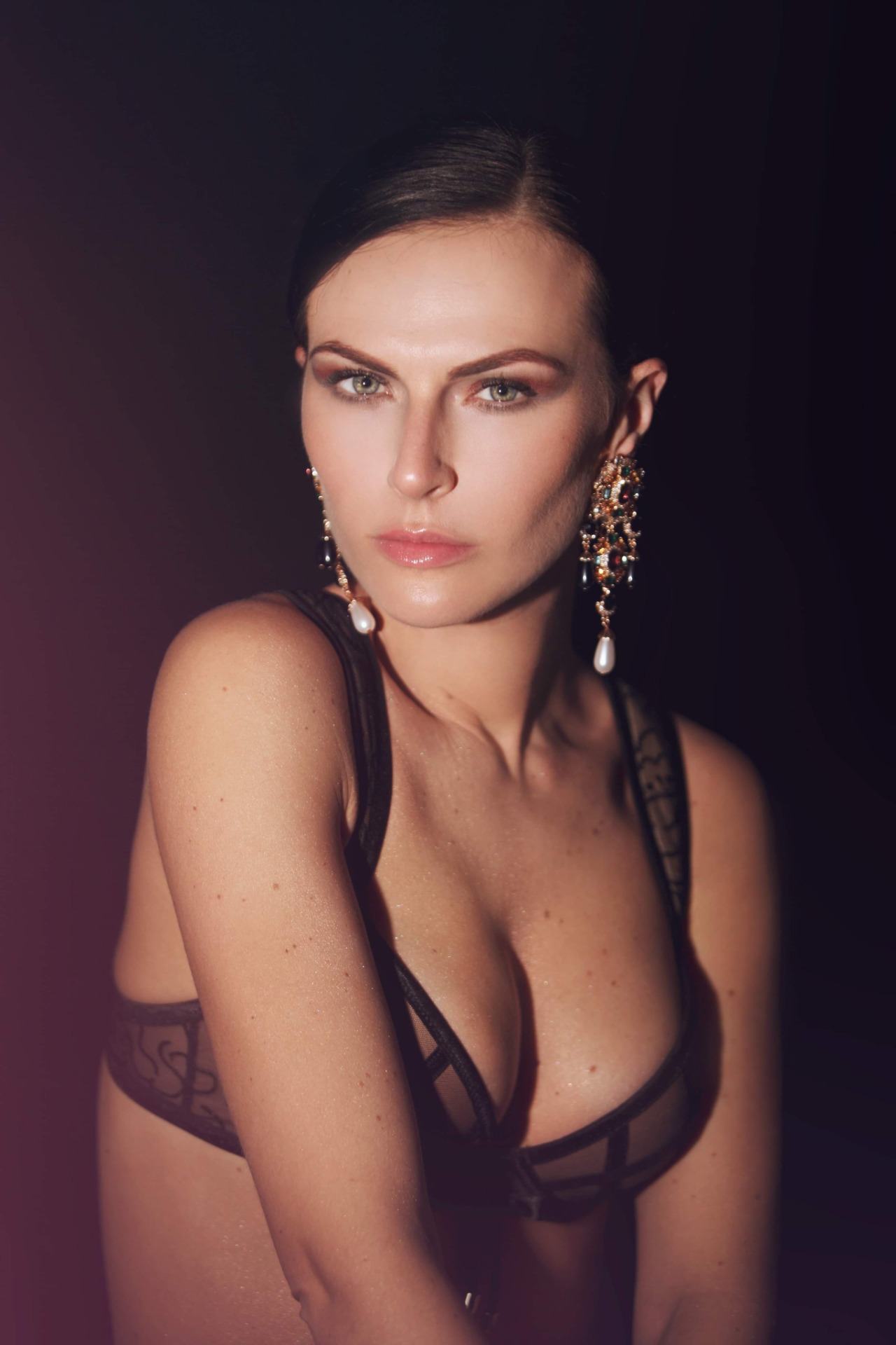Lucie, model in Paris — picture 6