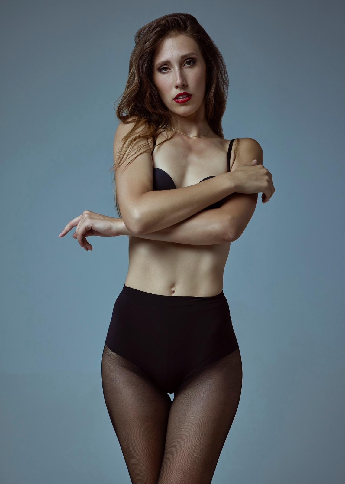 Alice, model in Milan — picture 15