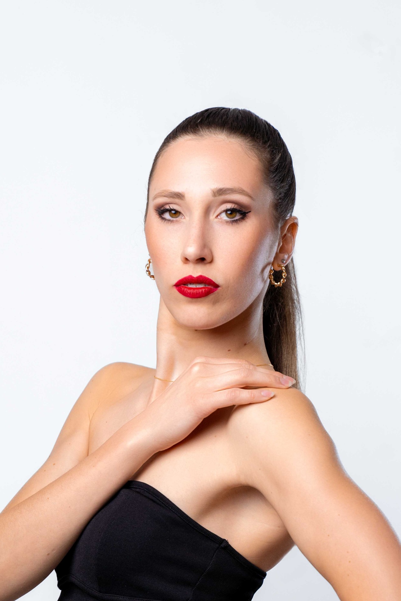Alice, model in Milan — picture 6
