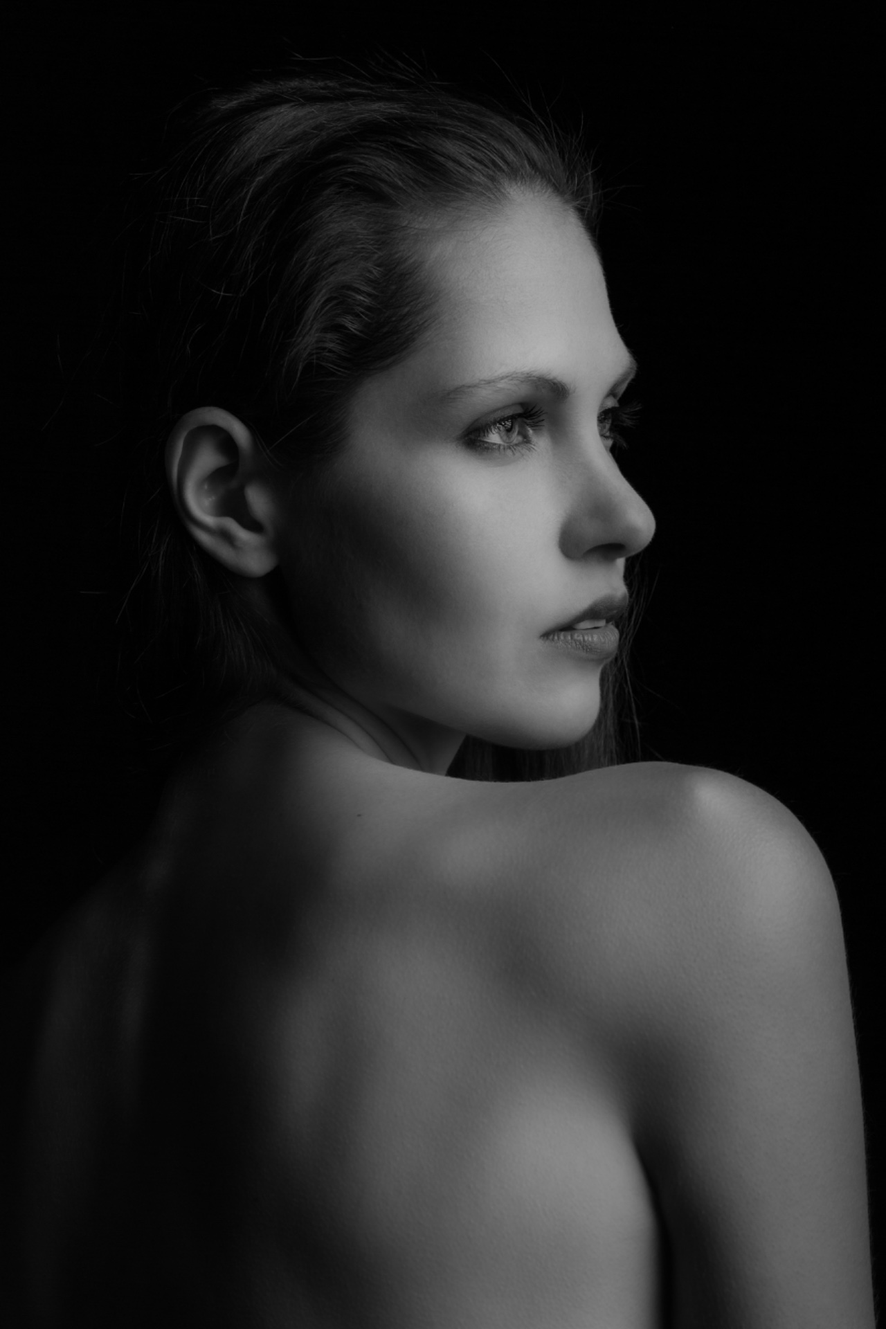 Irena, model in Milan — picture 20