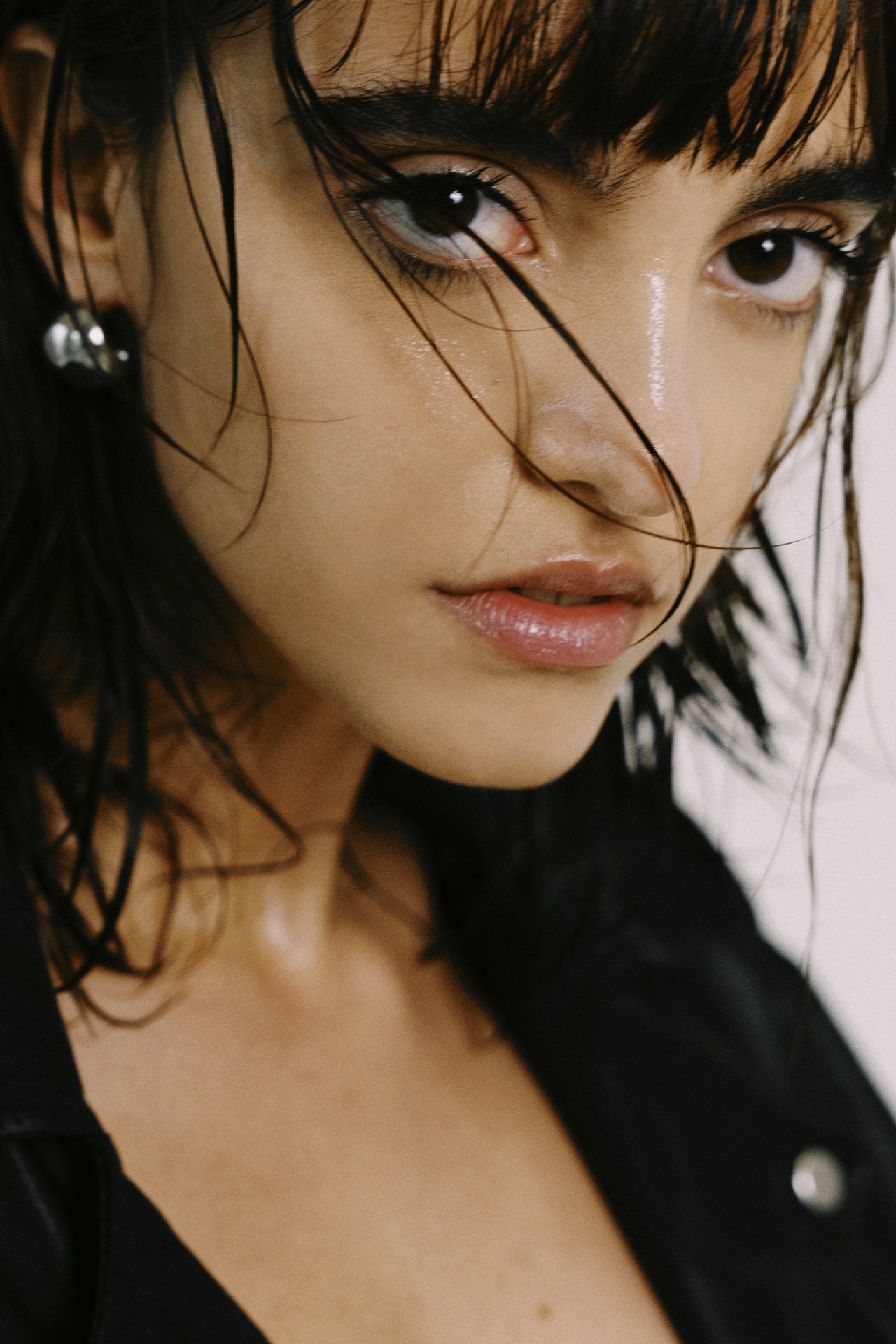 Laura Sara, model in Milan — picture 9