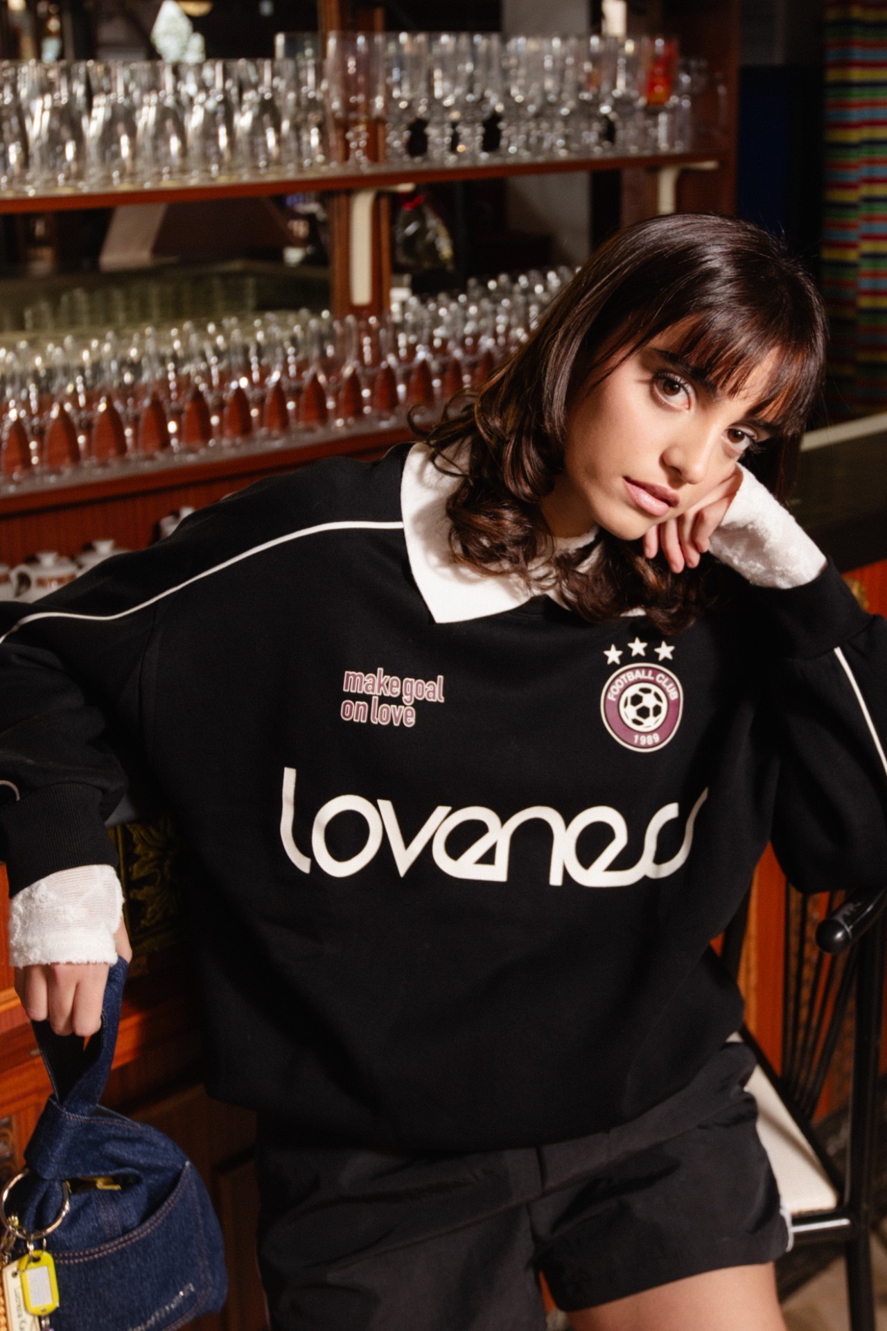 Laura Sara, model in Milan — picture 2