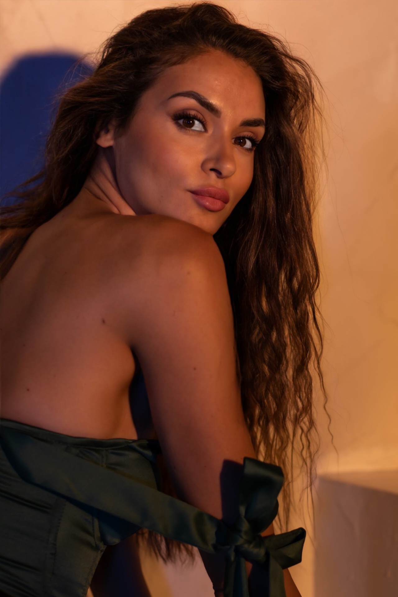 Yuliia, model in Milan — picture 11