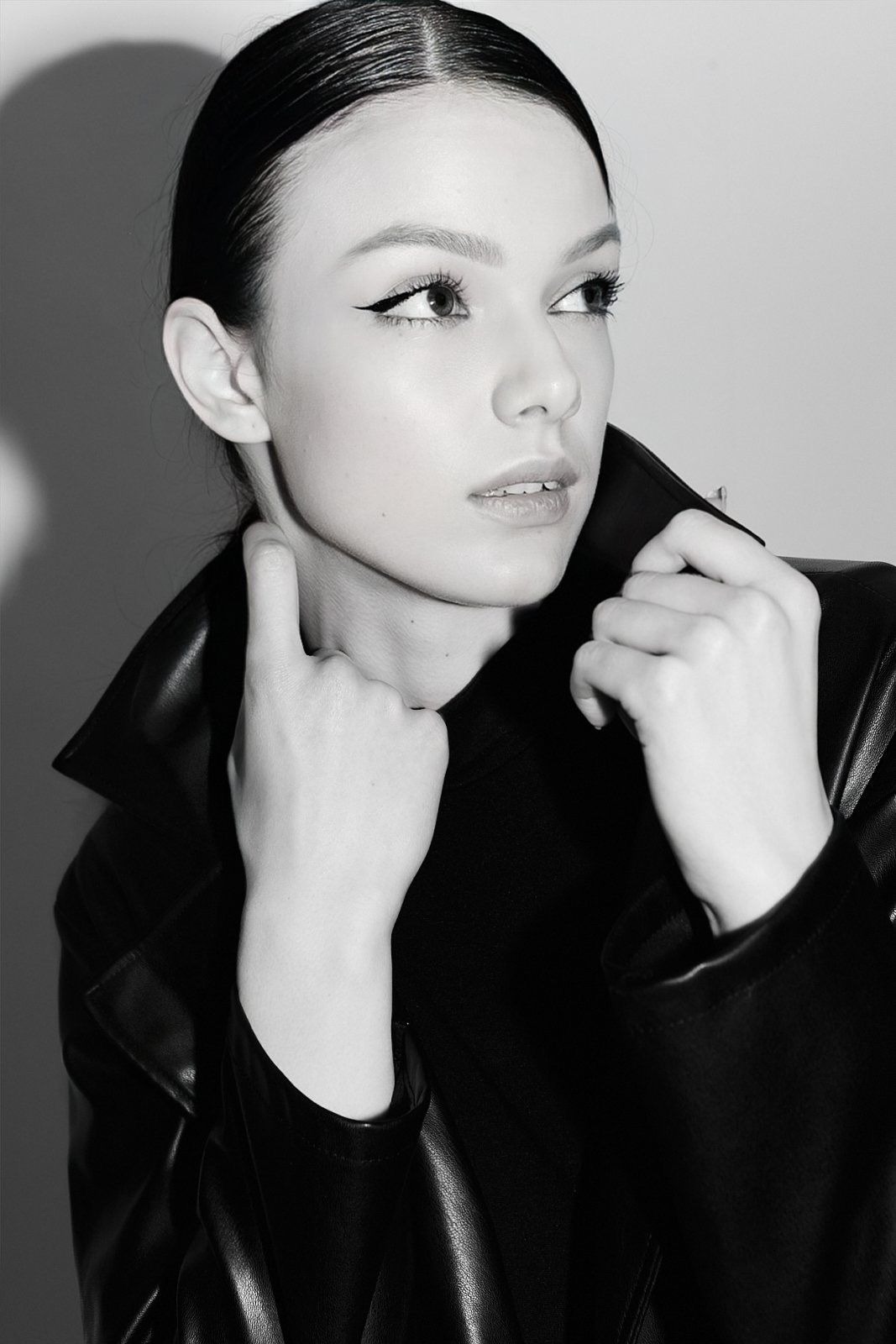 Karyna, model in Milan — picture 21