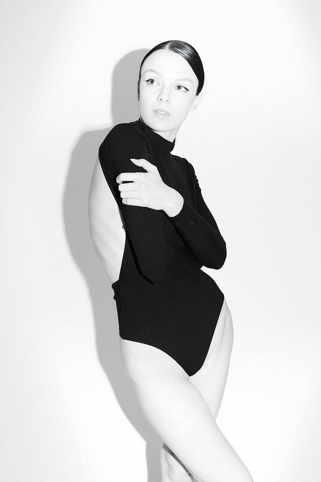 Karyna, model in Milan — picture 9
