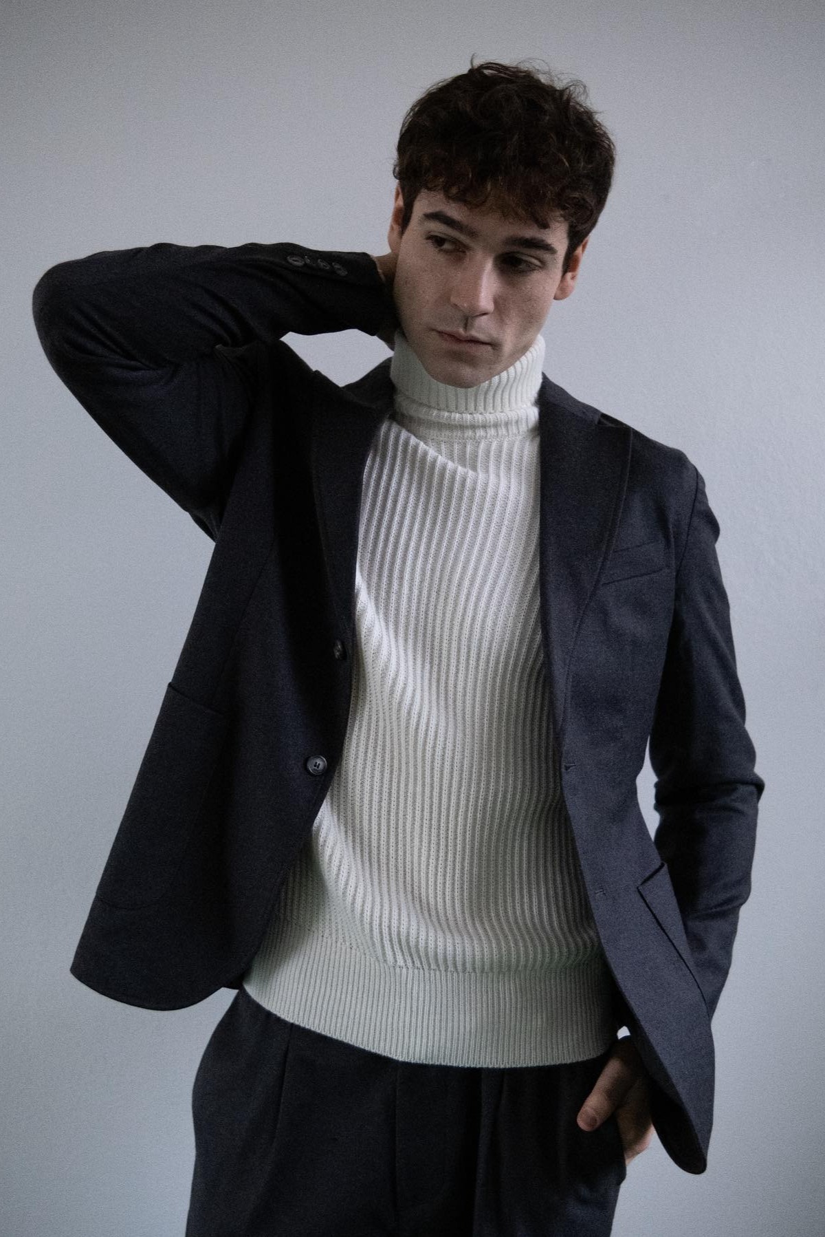 Radu, model in Milan — picture 2