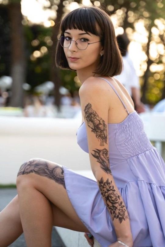 Valentina, model in Paris — picture 5