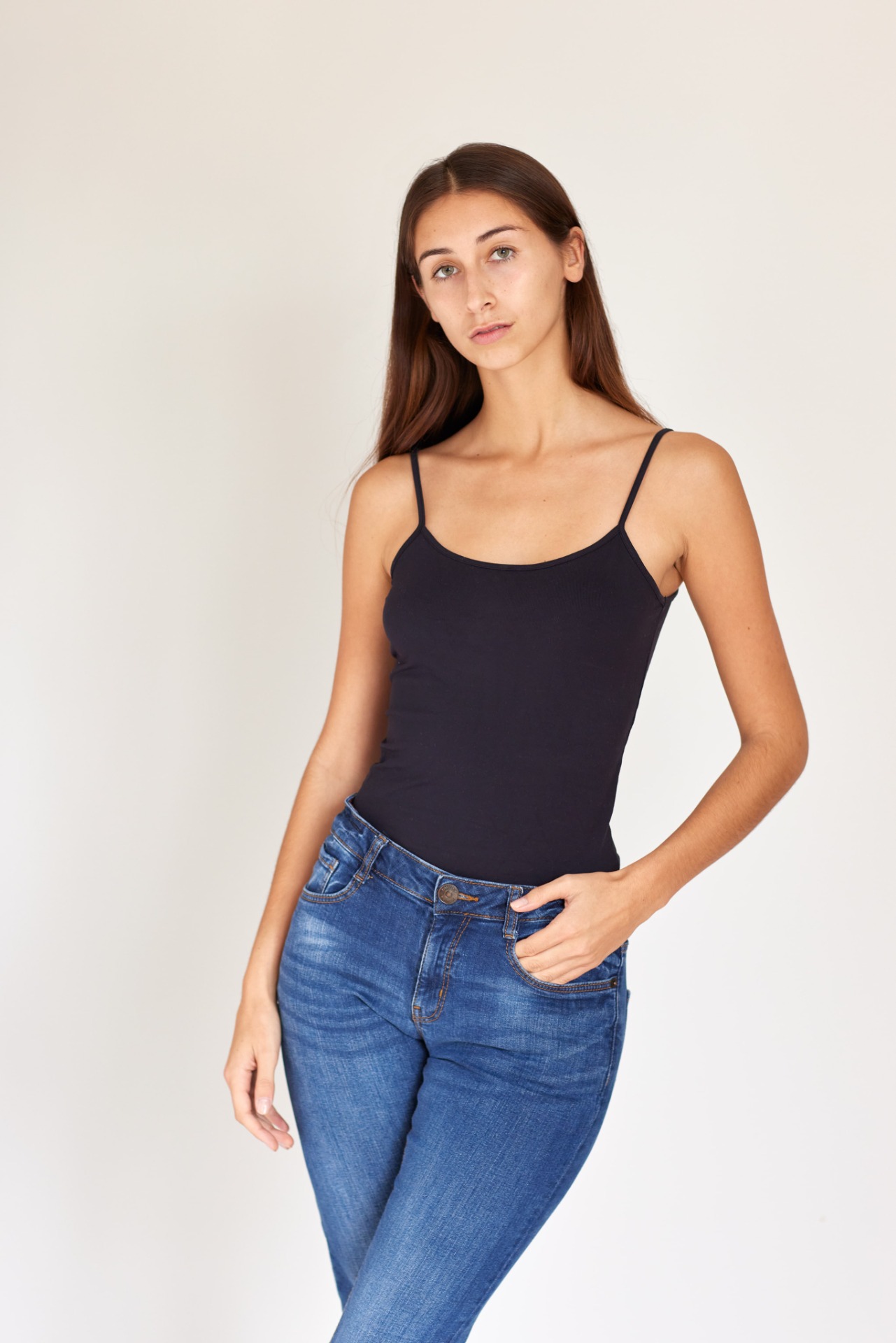 LISE, model in Paris — picture 2