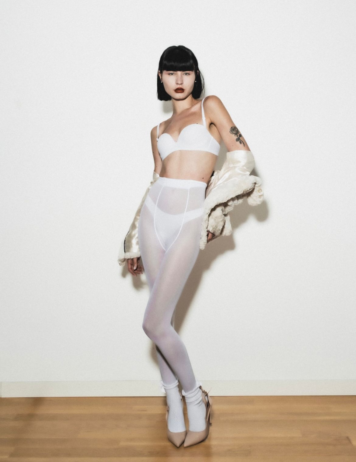 Giulia, model in Milan — picture 41