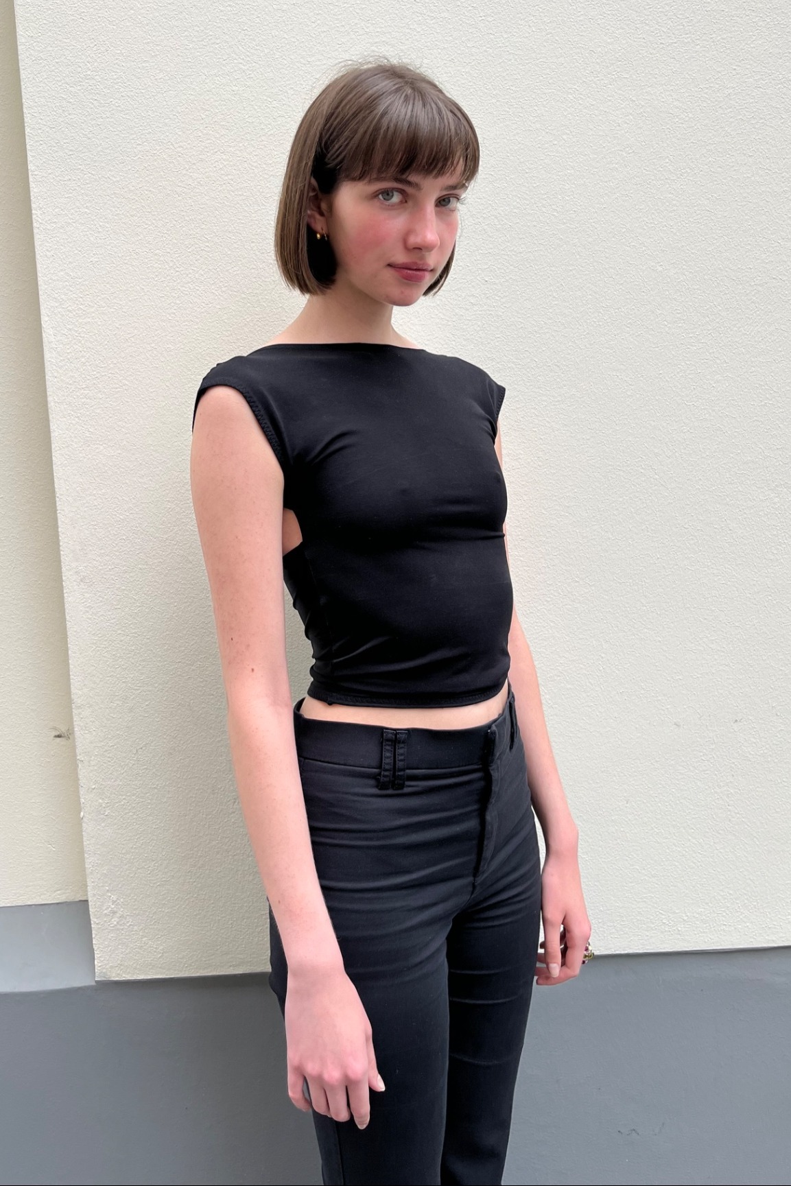 Nila, model in Paris — picture 7