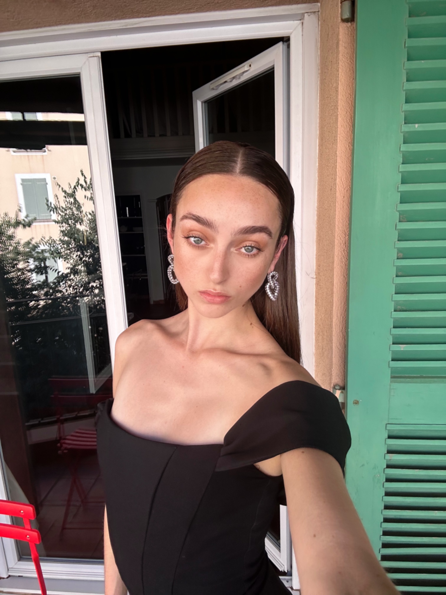 Luna, model in Paris — picture 12