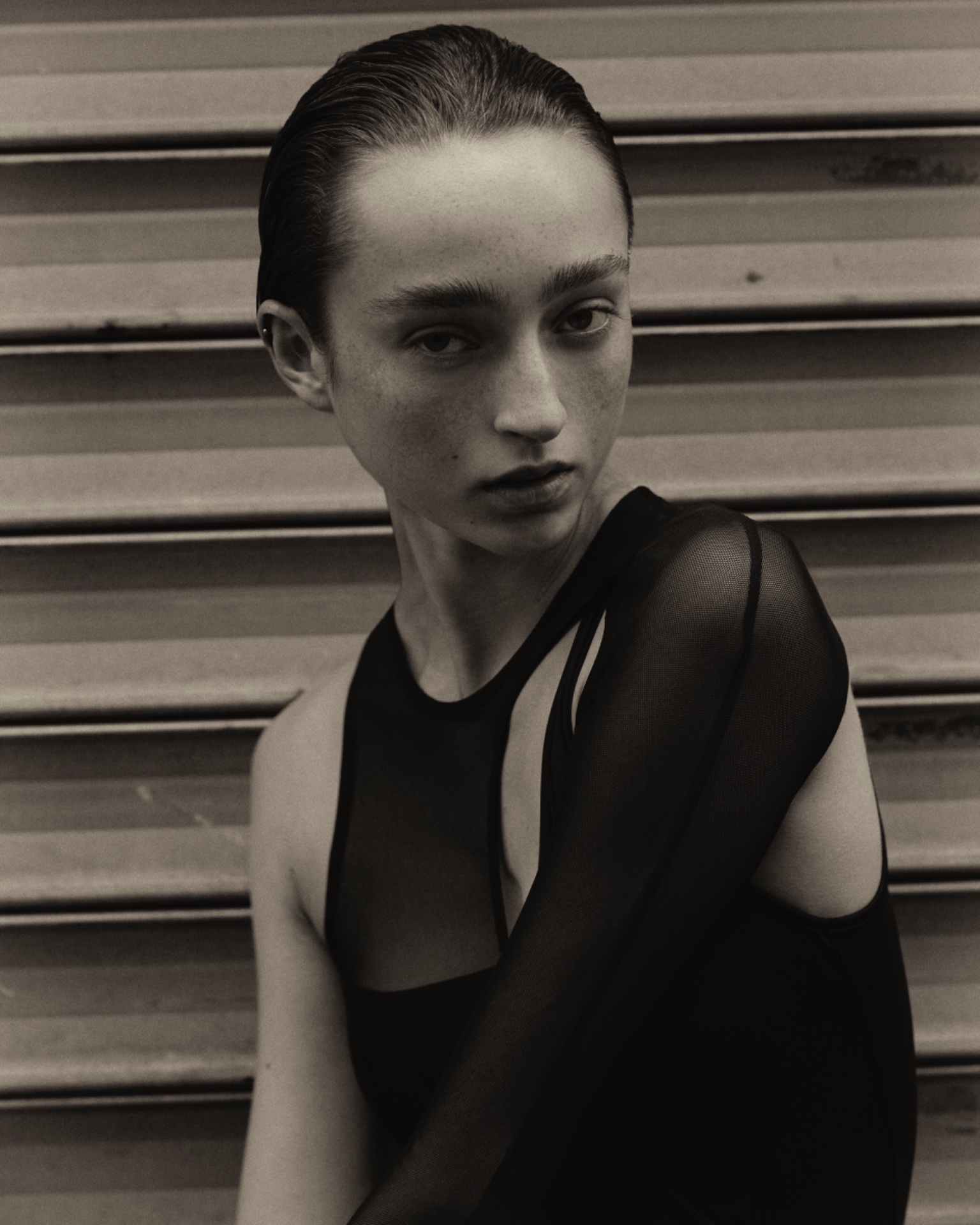 Luna, model in Paris — picture 38