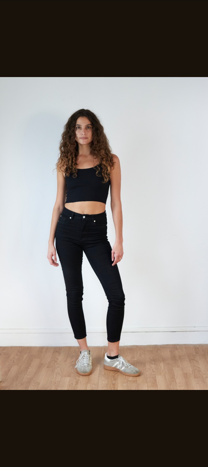 MANON, model in Paris — picture 19