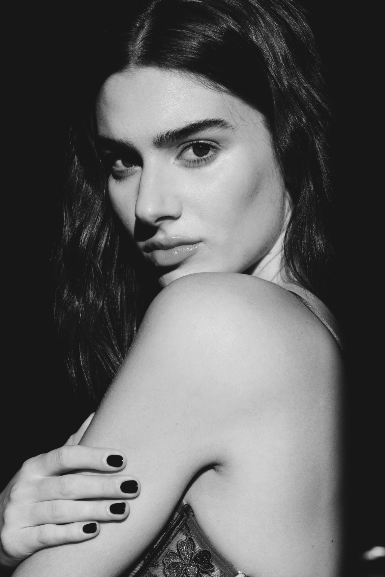 Giulia, model in Milan — picture 4