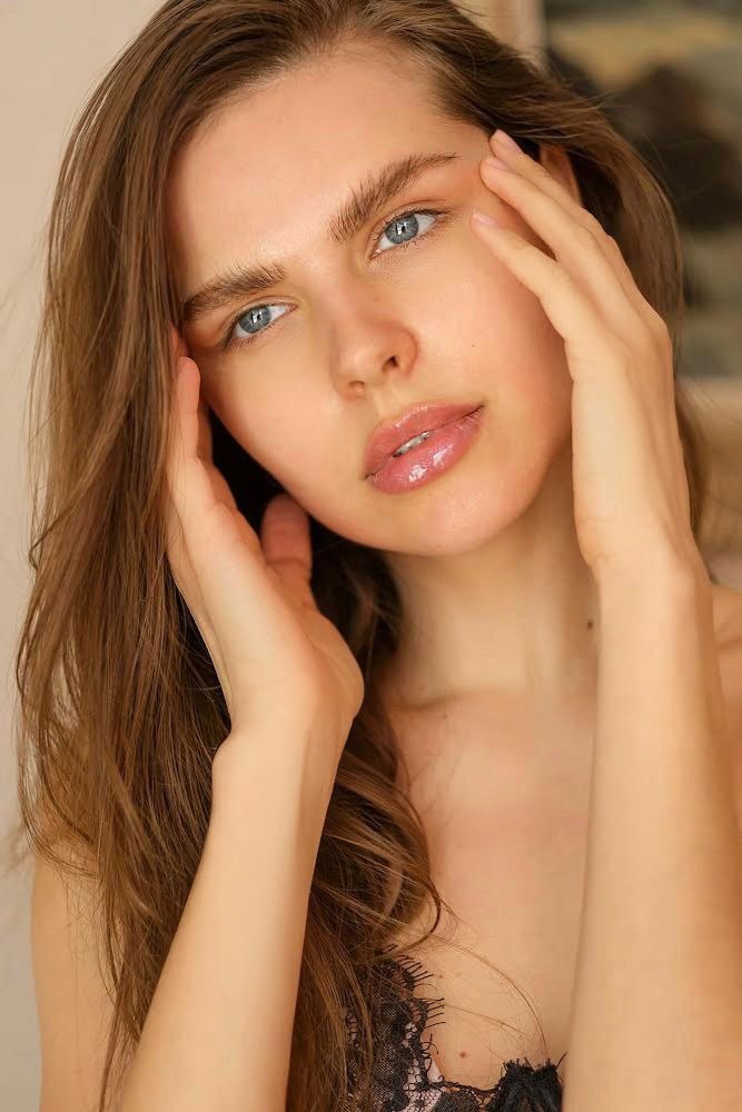 Yuliia, model in New York — picture 14