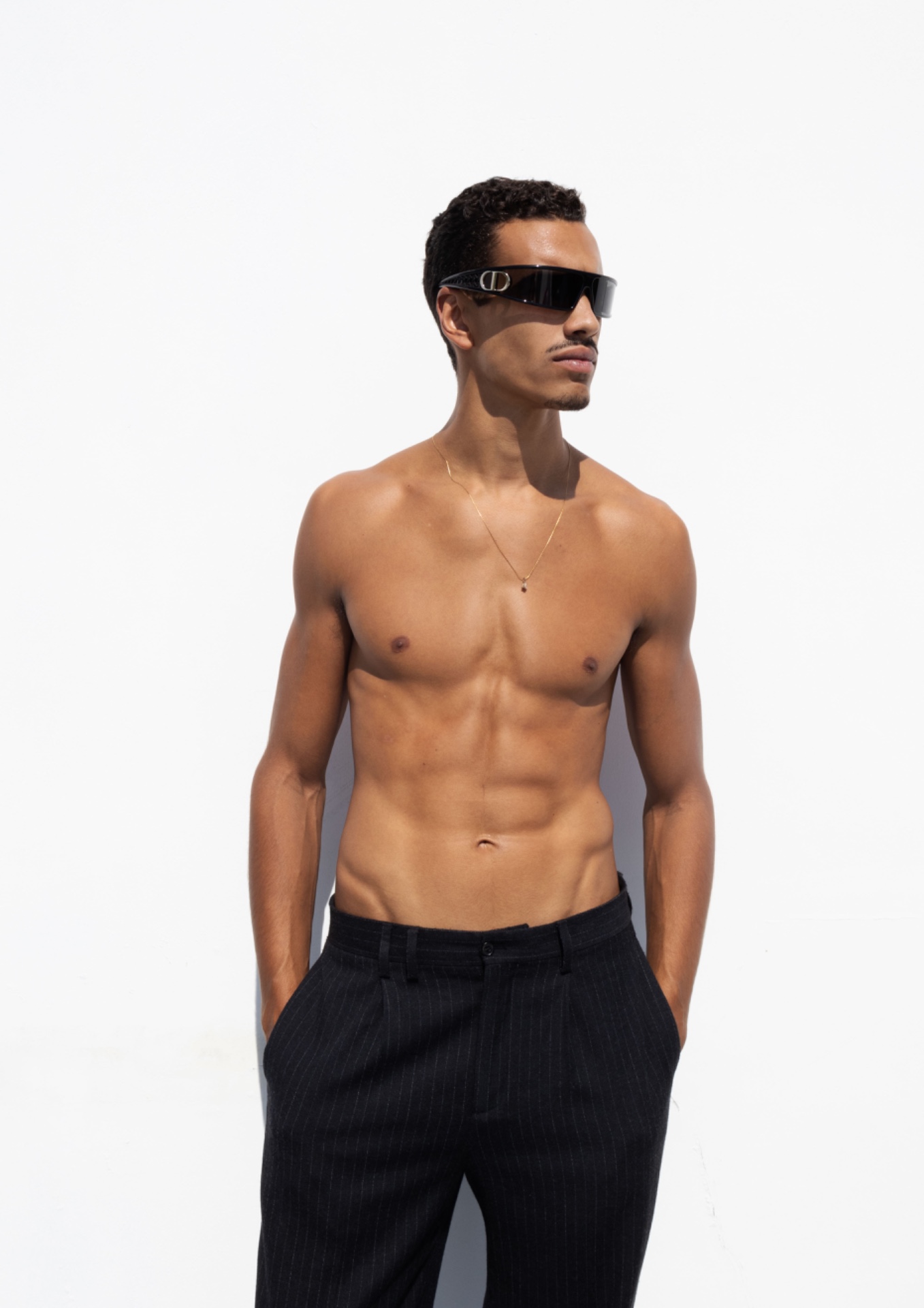 Benjamin, model in Paris — picture 16