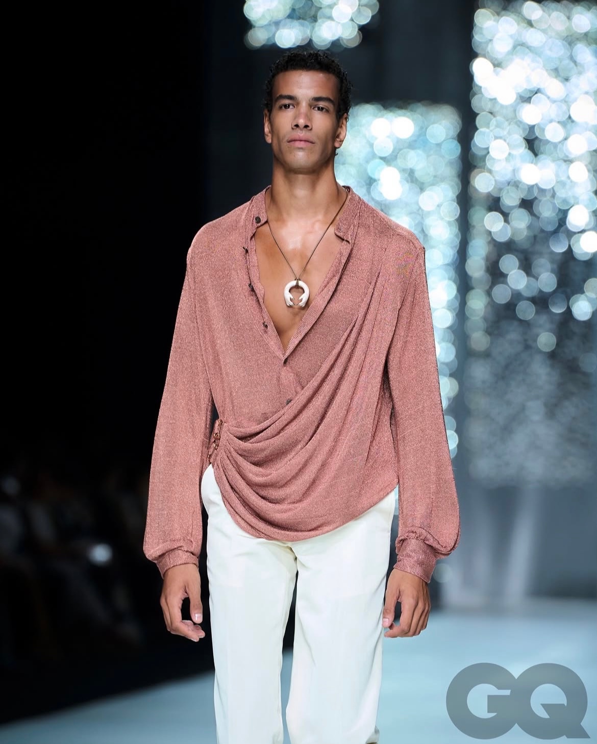 Benjamin, model in Paris — picture 4