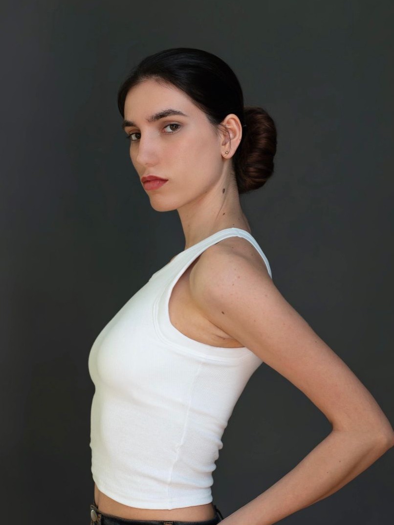 Grace Melody, model in Milan — picture 3