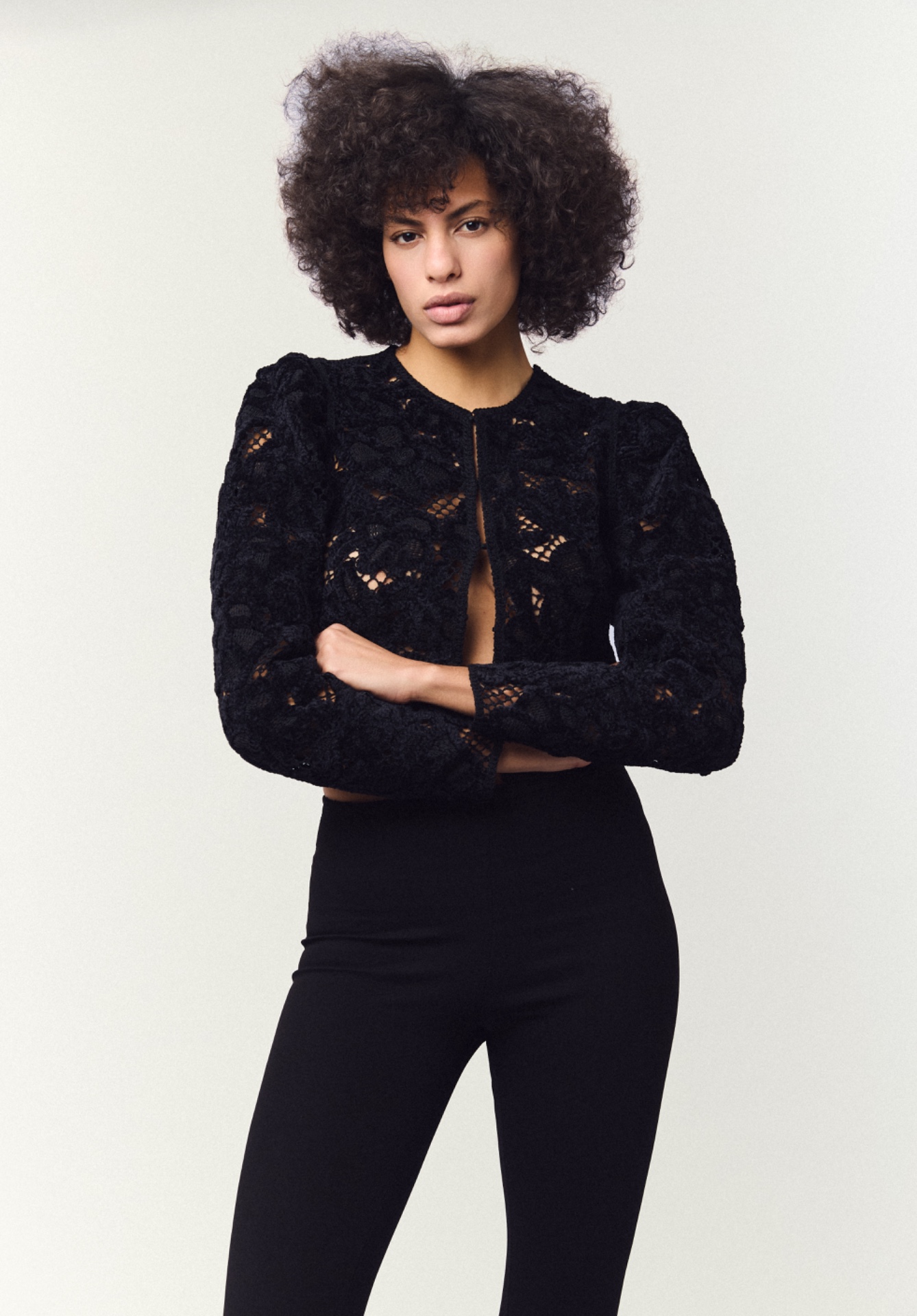 Mavi, model in Milan — picture 21