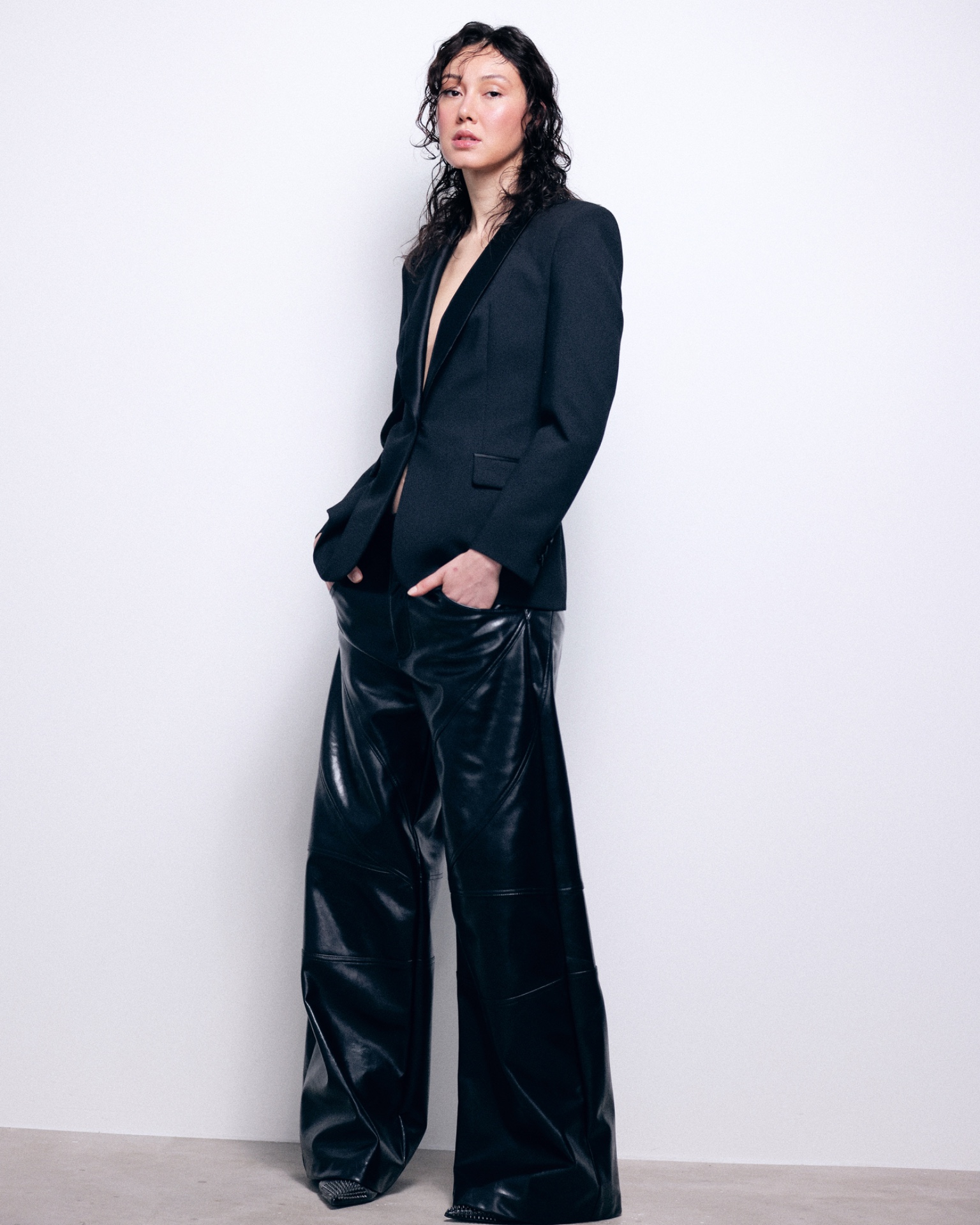 Rachel, model in Milan — picture 4